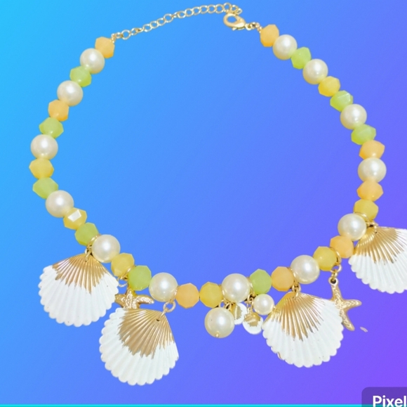 Nautical Seashell Gold and White Beach-Inspired Necklace with Shell Pendants - Picture 3 of 5